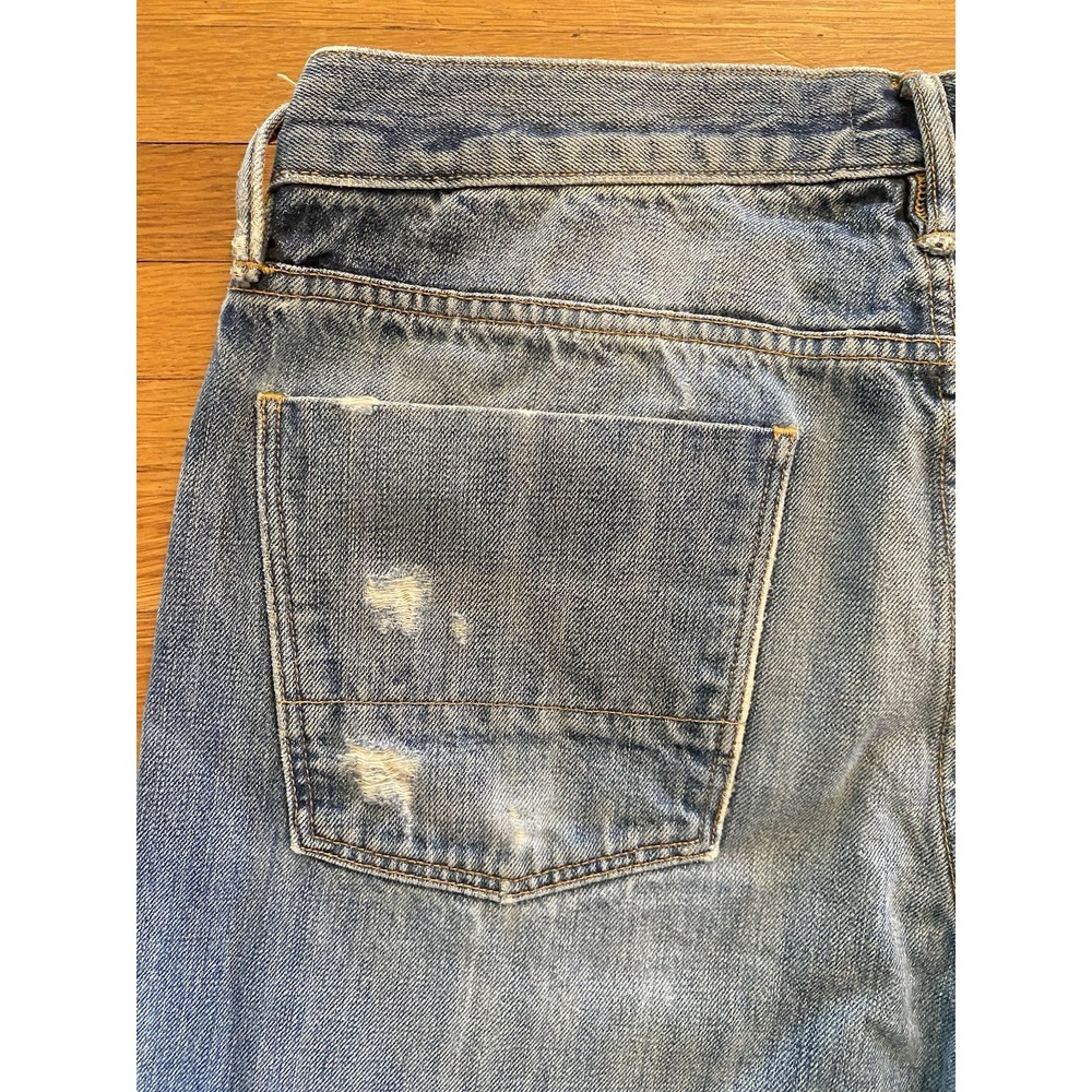 VINCE. Jeans Mens 32x33 Medium Wash USA Made Straight Button Fly Distressed - Picture 6 of 14
